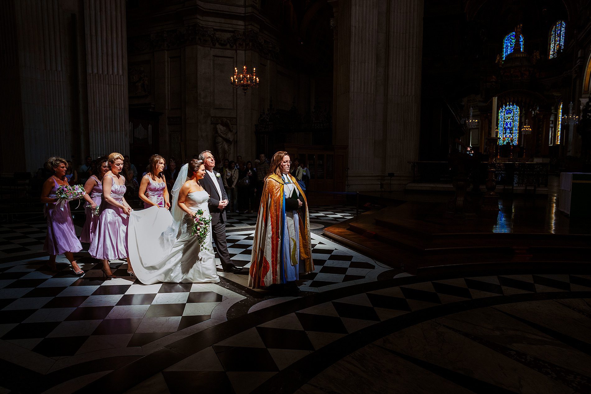St Pauls Cathedral wedding photos of Andrea & Barry