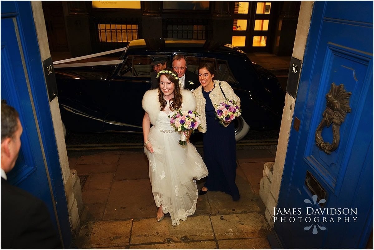 bride arriving at Merchant Taylors Hall