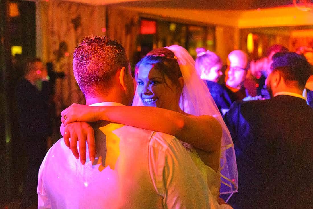 Riverside-House-Hotel-wedding-094